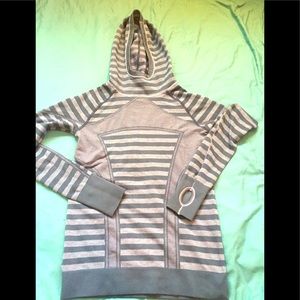 🌎Ivivva top w/ hood, long sleeve with stripes